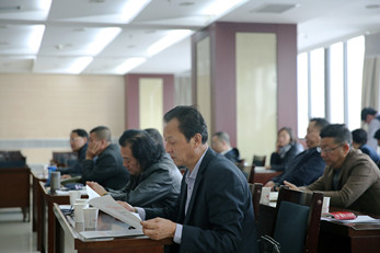 甘肅演藝集團(tuán)黨委召開 “三嚴(yán)三實(shí)”專題教育專題三第一次研討會(huì)