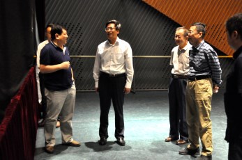 金秋迎暖陽——甘肅演藝集團(tuán)黨委書記、董事長陳其銀蒞臨省歌舞劇院調(diào)研考察