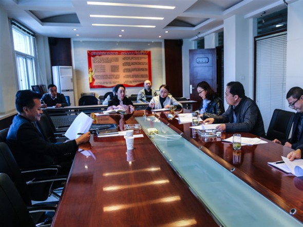 甘肅演藝集團副總經(jīng)理龍富國前往甘肅演藝集團歌舞劇院調(diào)研指導全省抗疫晚會創(chuàng)排及新劇立項工作