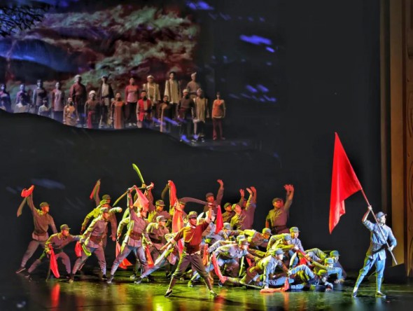 甘肅省慶祝中國共產(chǎn)黨成立100周年文藝演出《致敬百年》在蘭隆重舉行！