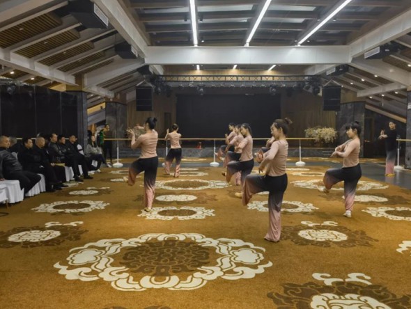 甘肅演藝集團領導實地調研“樂動敦煌-文旅產業(yè)綜合體”項目建設工作